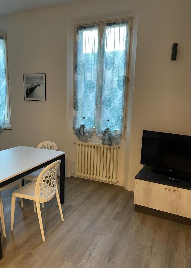 Un Balcone Sul Centro Storico Apartment Reggio Emilia Ngoại thất bức ảnh