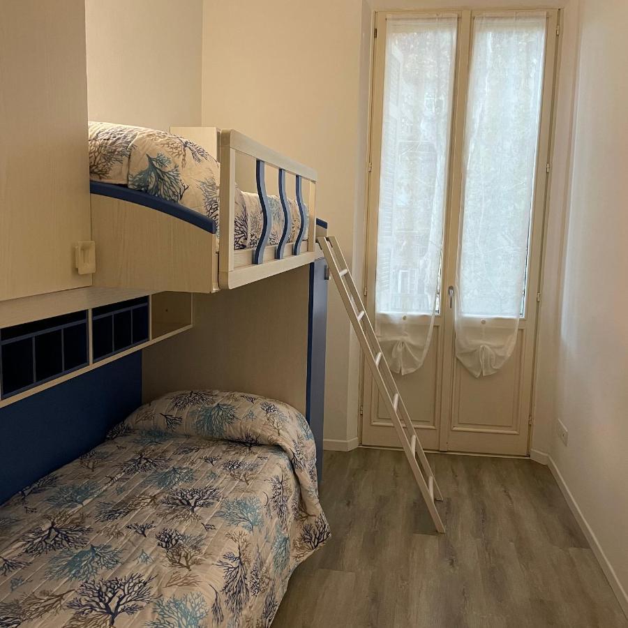 Un Balcone Sul Centro Storico Apartment Reggio Emilia Ngoại thất bức ảnh